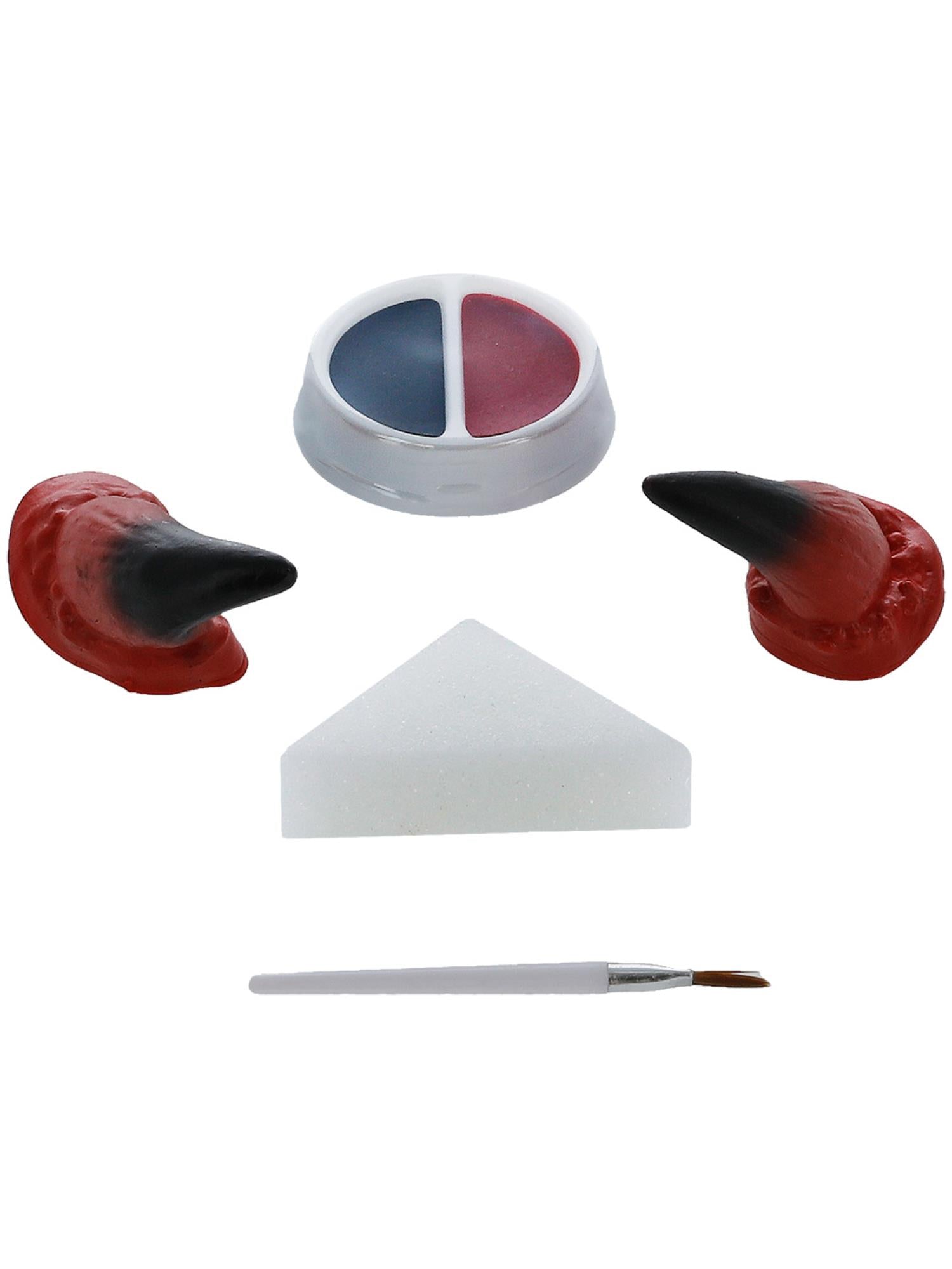 Devil Aqua Make Up Kit